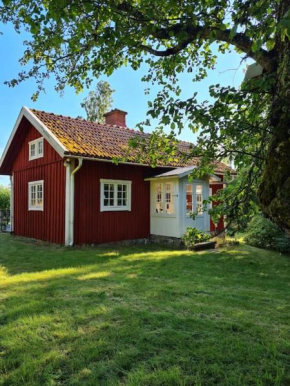 Trevligt Torp i vacker natur, Mellerud